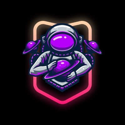 Gamer/Streamer. Come check me out over at https://t.co/o49fRWB082 If you enjoy the stream please hit that follow button.