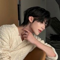 Reymour. (@xlsizedurex) 's Twitter Profile