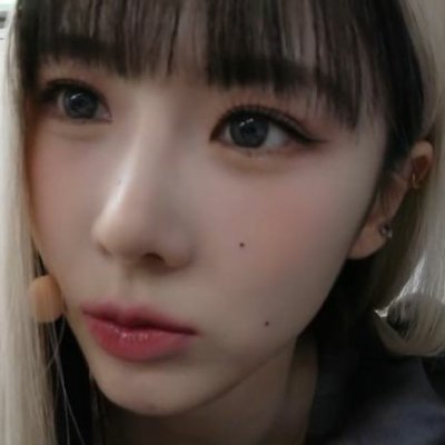 Hi I like Kim Yoohyeon and Van Palmer ok
saw deukae 11.17.24