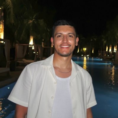 _turo9_'s profile picture. proper chels