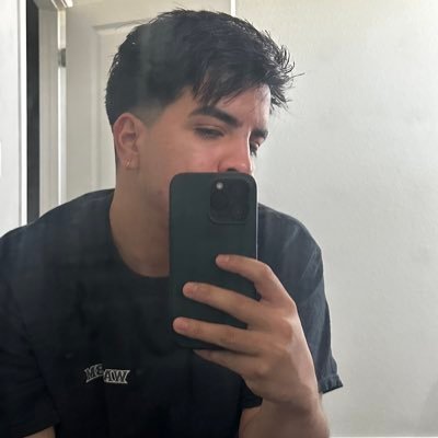 7eo7_'s profile picture. 