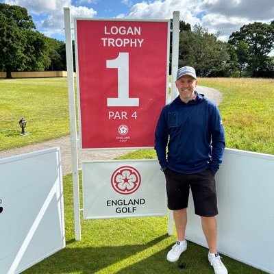 Lighting designer, half decent golfer and all round nice guy!! 😀👍 Work hard, play harder and stay humble 👌
