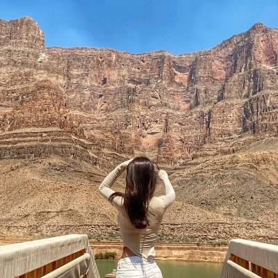 _45Balotelli's profile picture. Styled by strength, curated by courage.
強さも、選ばれた美の一つ。