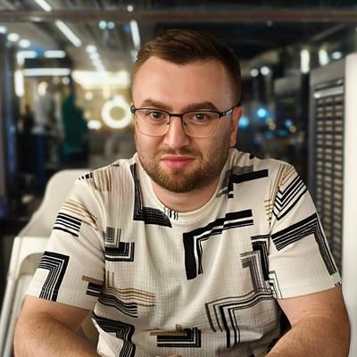 AlicanKavrar's profile picture. Basit standart insan.