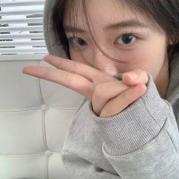 dar (@dollcfe) 's Twitter Profile