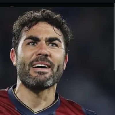 Cabanyalero, Levantino ,un tío de barrio. Mi referente futbolístico se llama don Vicente Iborra 🏴☠️Estoy lleno de orgullo y satisfacción 🤮🤮🤮 que asco