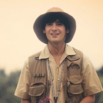 itzmeezie||pinupuksa ng edukasyon Profile