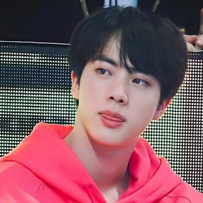 Welcome to my official backup page💜 BTS Army. World handsome, Artist and entertainer 🎤