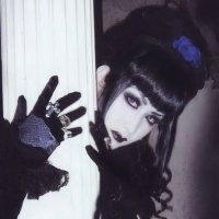 curi (@___c__0_) 's Twitter Profile
