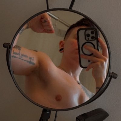 ◇ they/he◇ three wise hoes, what would Jesus do?