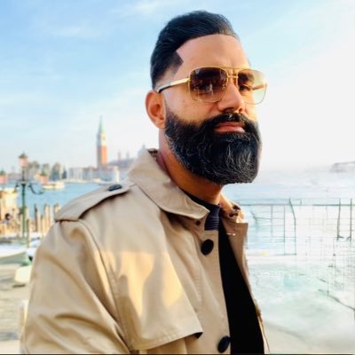 Chief Petty Officer of Knicks Twitter. Far Rock Legend, World Traveler. Beard Hero. Knicks, Mets, Jets. King Cardigan. 🇩🇴
