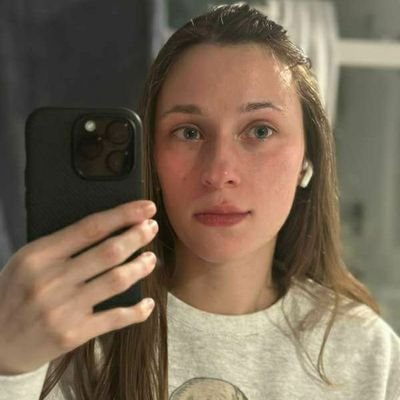 mandym855's profile picture. 