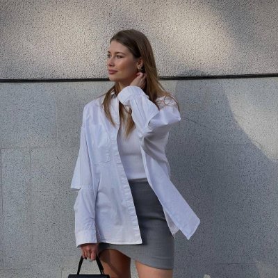Americans in Paris. Passionate about life, loves to travel, an IT specialist. 🚫no DM