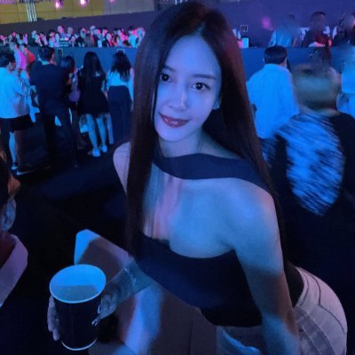 Katerina22zx's profile picture. Let's see😎