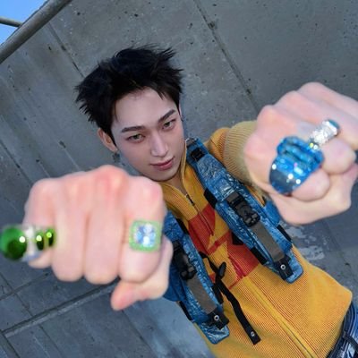 bittenbyenha's profile picture. EN-=7