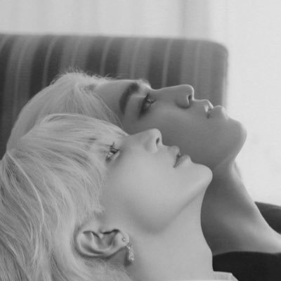 yjhanahceah's profile picture. second gen stan || caratzen