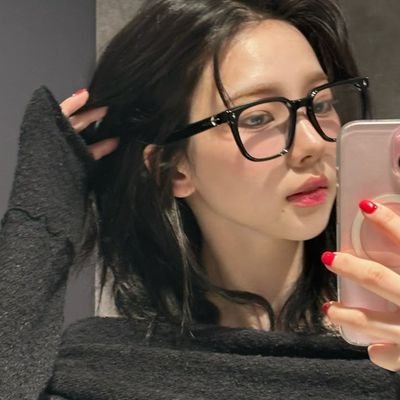 bluujimin's profile picture. #카리나 : “I welcome you into my youth.”