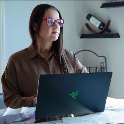 901_debbie's profile picture. Proud Veteran and a mother of two beautiful kids🤭…… Empowering myself, one achievement at a time