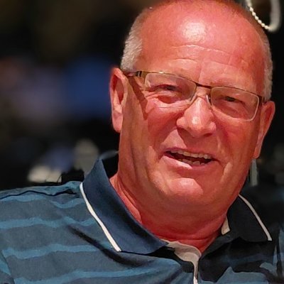 likes playing darts and walking and holidays in the sun and a few pints down the pub and horse racing
