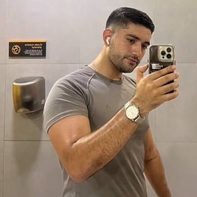Leandro ๐ Profile