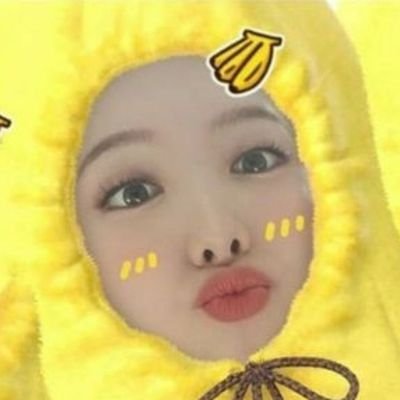 .*+'⭐️🌙🌼'+*.SELLING PREMIUM ACCOUNTS, DM ME FOR MORE INFO.*+'⭐️🌙🌼'+*.