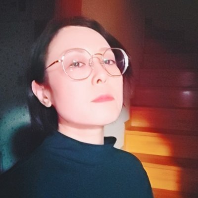 写真詩家。Instagram中心に写真詩を発表しています。詩、写真はすべて自身の手によるものです。写真詩集『らいふ』文芸社より発売中。2023年Kindle、Koboにて電子書籍化、紀伊國屋書店、三省堂書店常備配本。
