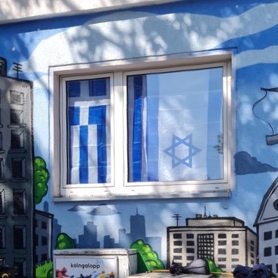 Pffft 🙂| Views are mine | RT or ♡ ≠ endorsement | Pretty Jewish. No big whoop | לעולם לא שוב הוא עכשיו
