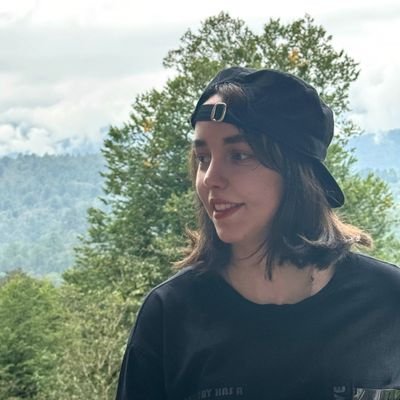 anaik_anaa's profile picture. medical doctor from tums