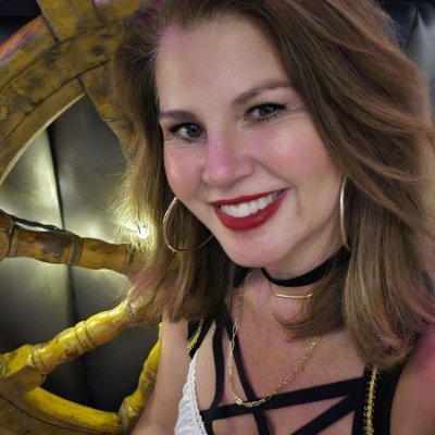 Kinky Milf Exhibitionist 👀bisexual 🌈Kinkfluencer 🖤
Real meets
I answer all messages here💕
