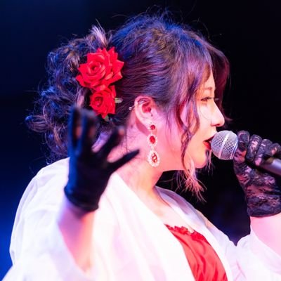 中森ROCK-INA(Vo.)NEXTLIVE→10/11(土)池袋ONLYYOU
BUCK-TICK/L'Arc~en~Ciel/GLAY/lynch./ちゃんみな/HANA/V系/メタルコア
トゥレット症とADHD併発。音楽ポストと料理奮闘記とネタツイと #まいにちめんたき #たきねてる #中森ロッキーナ