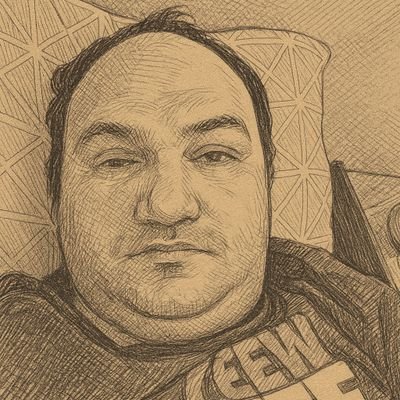 Renato_Maias's profile picture. O símbolo universal da fé cristã não é a manjedoura, mas a cruz.