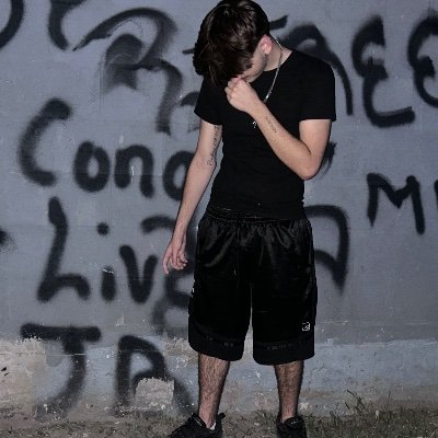 LeadCrypts's profile picture. old acc