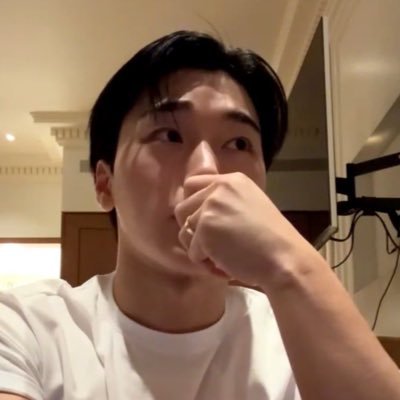 JS34242241's profile picture. 18^ 𝗧𝗪: 𝗚𝗼𝗿𝗲,𝗕𝗹𝗼𝗼𝗱,𝗡𝘂𝗱𝗲 (𝗔𝗻𝗱 𝘀𝗼 𝗼𝗻)