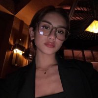 elle (@snoopelle) 's Twitter Profile