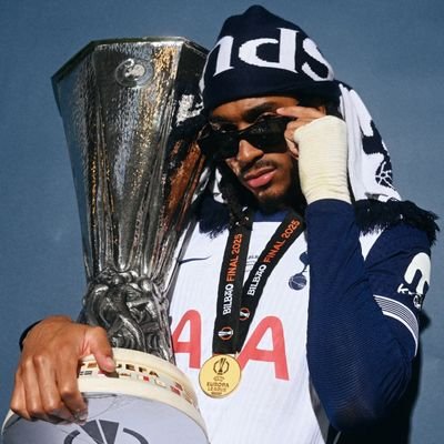 football fan:// @spurs fc .
