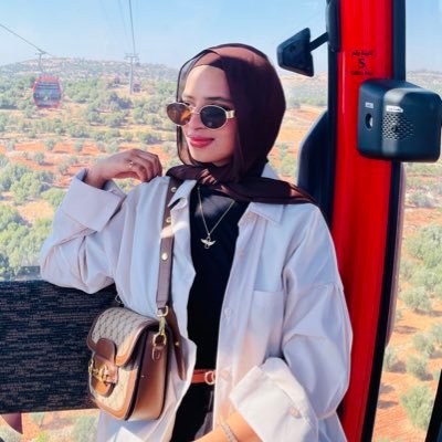 رَبِّ إِنِّي لِمَا أَنزَلْتَ إِلَيَّ مِنْ خَيْرٍ فَقِيرٌ.