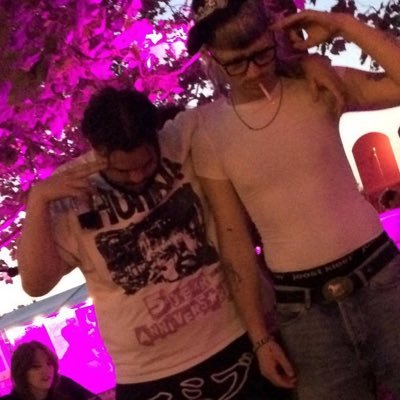 pretty much inactive on here sorry | main: @weezygeese