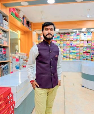 ABaatham's profile picture. एक पेड़ ❤️माँ 💞 के नाम बेटी बचाओ बेटी पढ़ाओ 🤗 जय ❤️माँ 💞 अंगारी माता ❤️ जय ❤️माँ 💞 अंम्बे माता 💞❤🚩 जय सीताराम 🚩🙏🏻❤😘जय श्री महाँकाल 🙏 जय श्रीहनुमान🚩