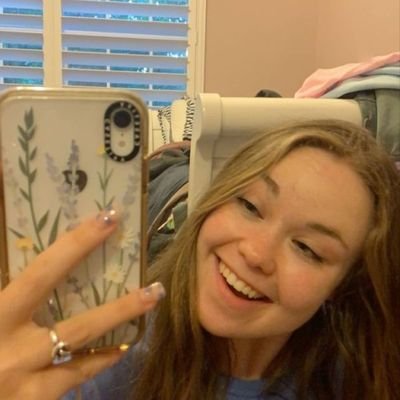 kate54351285141's profile picture. 