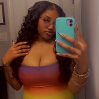 Claire Huxtable ✨ (@getoffmyareolas) 's Twitter Profile