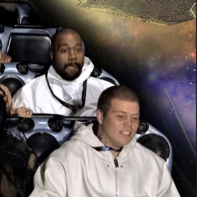 Di_Vi_Ne10's profile picture. Arsenal fan .