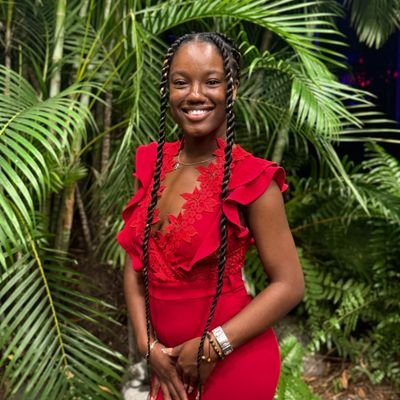 Educator | Software Engineer | Poet | Blogger 🌺💕💯