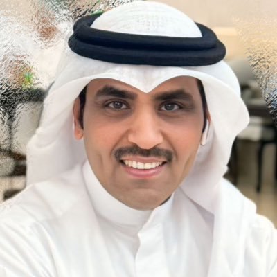 شاعر كويتي و عضو اللجنه العليا بديوانية #شعراء_النبط_الكويتيه .. معد و مقدم برنامج ( #مسيرة_شاعر ) على اذاعة الكويت البرنامج العام