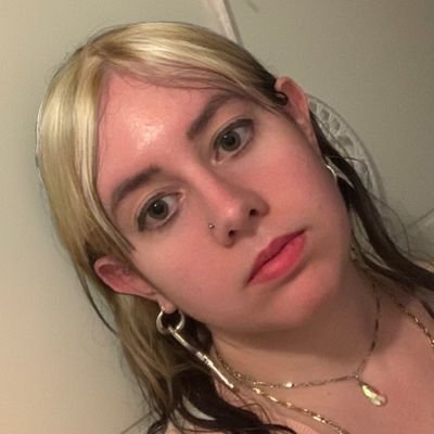 IriniMariaMitr2's profile picture. 💙20,02,2000💙