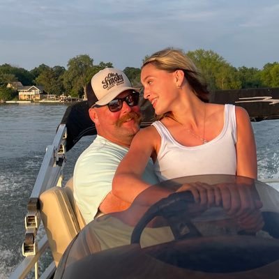 Husband, Father of 4 Daughters, Brother, Son, Loyal Friend; Servant Leader 🏹🔴⚪️⚫️🅰️
