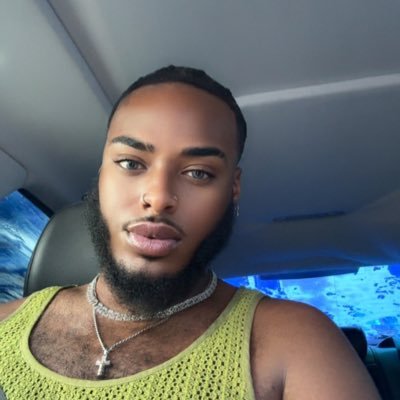 “All good boys go to heaven, but bad boys bring heaven to you.” 😈 IG: @ju.nesmith