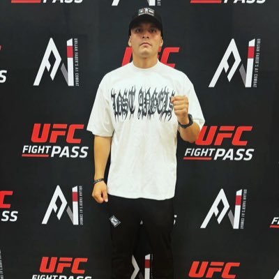 Wild Land Firefighter:Boxer: Amateur MMA Fighter 🇲🇽🇺🇸 BJJ🥋 Born in San Jose,CA From Chico,CA: Representing @BrunoLimabjjacademy: S.O.R☀️