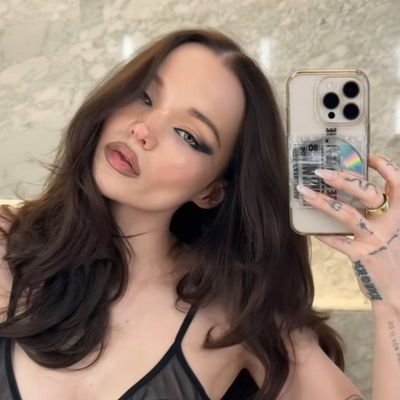 abbaasdaughter's profile picture. 