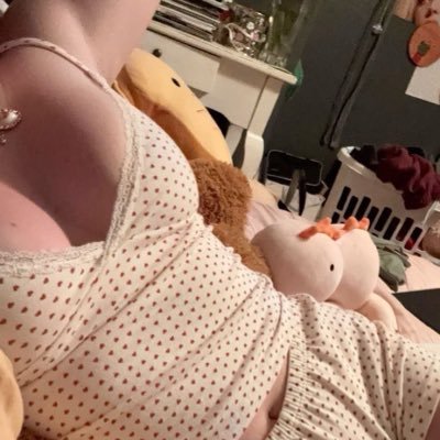 Hello ššæ am new here ,am also on telegram: @bellaella234