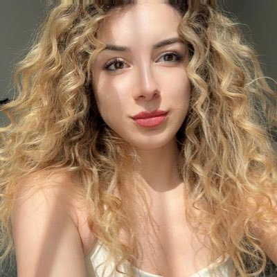 Data & Machine Learning Engineer | AIxBlockchain Builder | ETHGlobal Hacker | World Build Winner | sheFi14💫💫👩💻🎓🥇